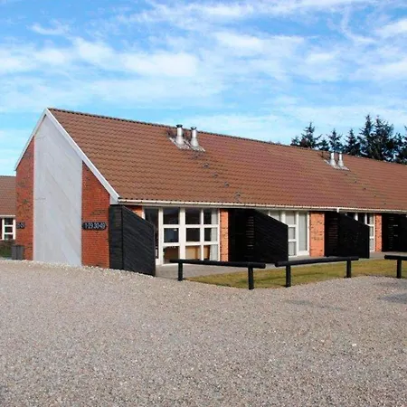 In A Centre- Type 12