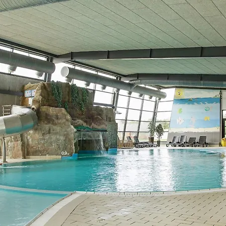 In A Centre- Type 12 * ブラーバンド